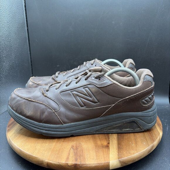 New Balance 928V3 Mens Size 10 4E Walking Shoes Brown Leather Sneakers MW928BR3